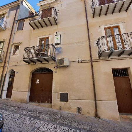 Ferienwohnung Casa Dei Normanni: Costanza Cefalù Exterior foto